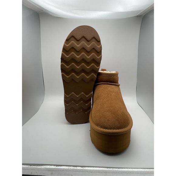 CUSHIONAIRE Women's COZY Genuine Suede pull on platform boot Chestnut 7 - Picture 6 of 6